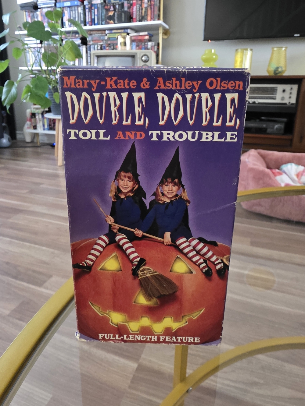 Mary-Kate & Ashley Olsen: Double, Double Toil and Trouble - VHS
